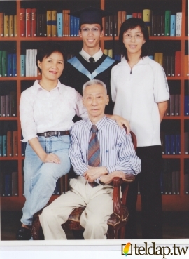 《李柏君全家福照_民97》