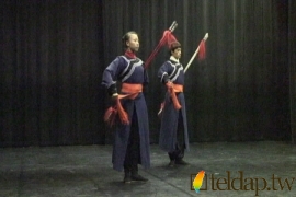 《雙槍》展演影片